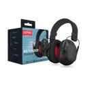 Alpine Defender oorkappen zwart met verpakking in hoekaanzicht