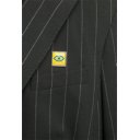 Limited Vision speldje met magneet op colbert – ideaal voor professioneel gebruik en formele kleding Limited Vision speldje met magneet op colbert – ideaal voor professioneel gebruik en formele kleding