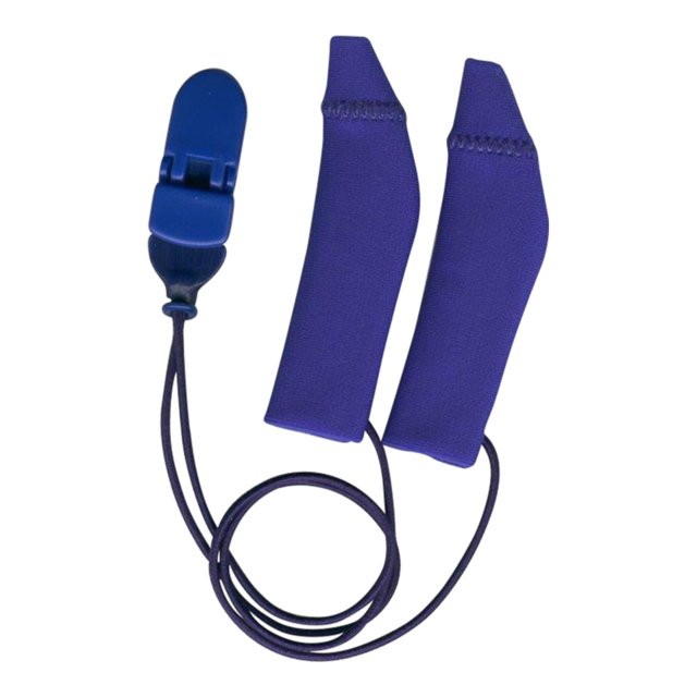 Donkerblauwe Ear Gear FM met bevestigingskoord – comfortabele hoes voor hoortoestellen tot 7,6 cm