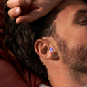 Alpine SleepDeep oordoppen in gebruik – perfecte pasvorm voor zijslapers