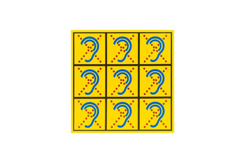 Stickervel met 9 Limited Hearing textielstickers – geel met blauw oor en rode stippen Stickervel met 9 Limited Hearing textielstickers – geel met blauw oor en rode stippen