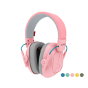 Roze Alpine Muffy gehoorbescherming voor kinderen met grijze kussens en comfortabele pasvorm