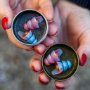 EarBeanz gehoorbescherming – geleverd in handige metalen bewaarblikjes EarBeanz gehoorbescherming – geleverd in handige metalen bewaarblikjes