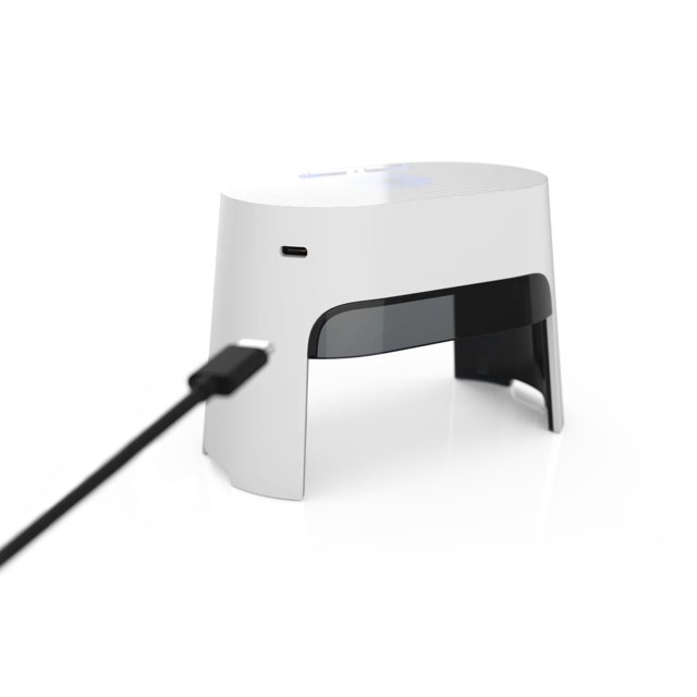 Flowmed Dry-Cap UV 3.1 droogkap zijaanzicht met USB-C aansluiting en oplaadkabel